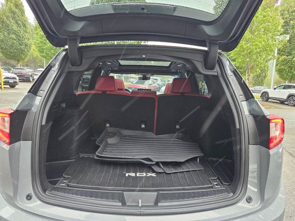 Used 2025 Acura RDX w/ Advance Package AWD/4WD image 18