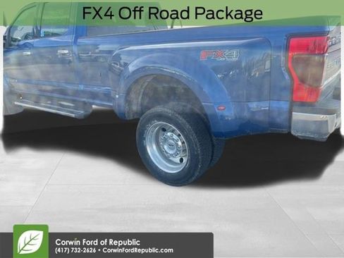 Used 2022 Ford F450 XLT w/ XLT Premium Package image 5