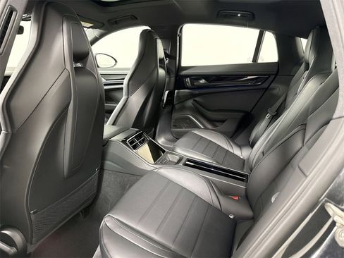 New 2026 Porsche Panamera 4 image 26