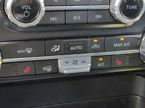 Certified 2024 Ford F150 XLT w/ Equipment Group 302A MID image 30