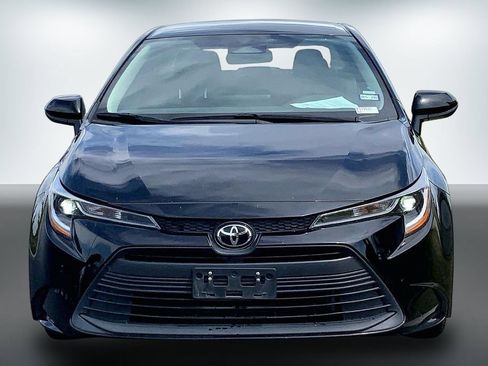 Used 2024 Toyota Corolla LE FWD image 7