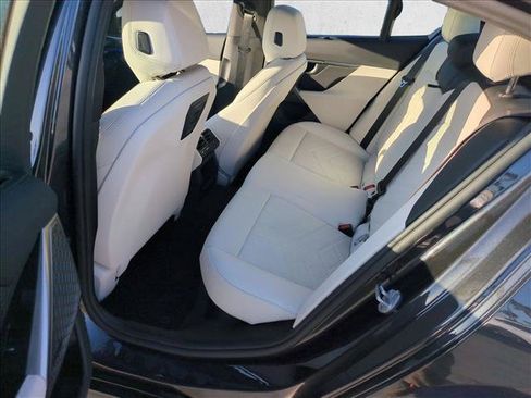 Certified 2026 BMW 550e xDrive AWD/4WD image 21