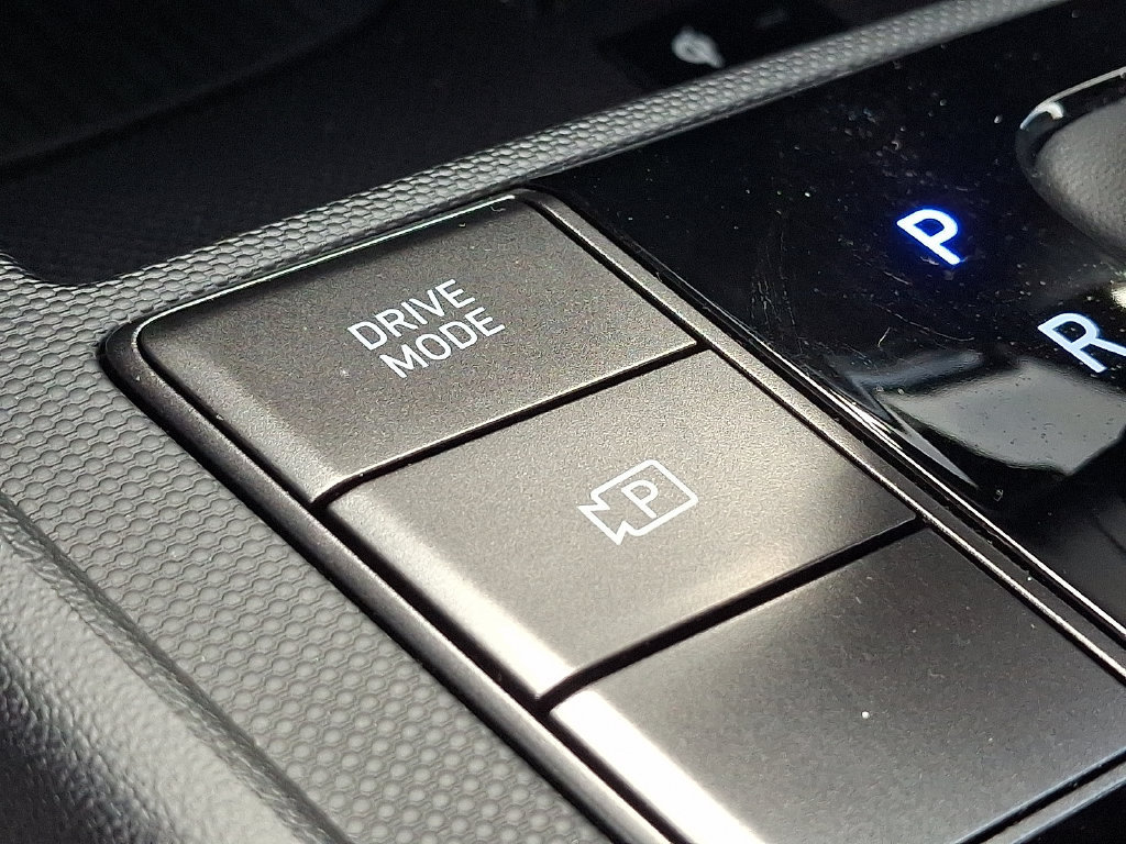 Used 2026 Hyundai Elantra SEL Sport Premium FWD image 27