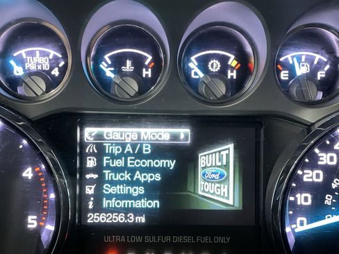 Used 2013 Ford F350 Platinum w/ Platinum Pkg image 20