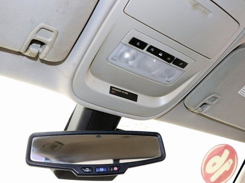 Used 2016 GMC Canyon SLT w/ Driver Alert Package image 23