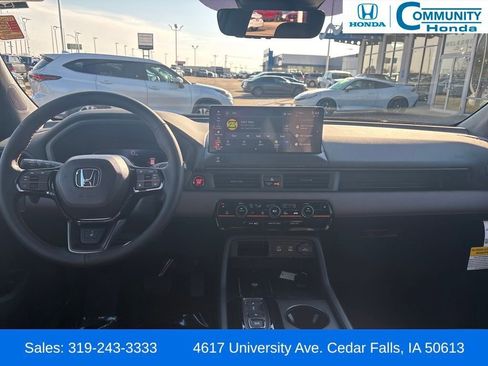 New 2026 Honda Pilot TrailSport image 13