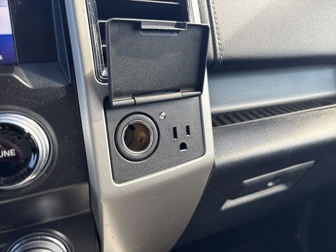 Used 2020 Ford F150 Lariat w/ Equipment Group 502A Luxury image 31