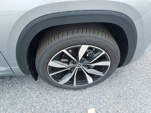 New 2026 Volkswagen Atlas SEL Premium R-Line image 12