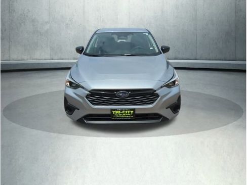 Used 2025 Subaru Impreza 2.0i image 9