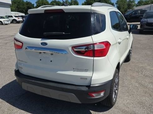 Used 2020 Ford EcoSport Titanium FWD image 4