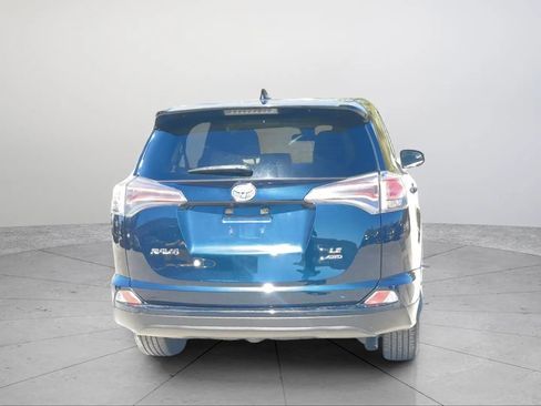 Used 2018 Toyota RAV4 LE w/ All Weather Liner Package image 4