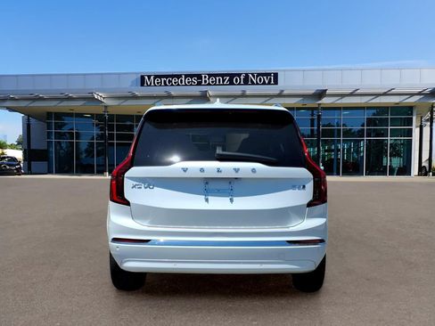 Used 2025 Volvo XC90 B6 Plus w/ Protection Package Premier AWD/4WD image 4