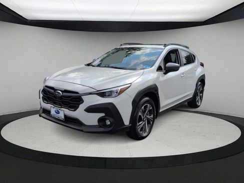 Used 2024 Subaru Crosstrek 2.0i Premium AWD/4WD image 4