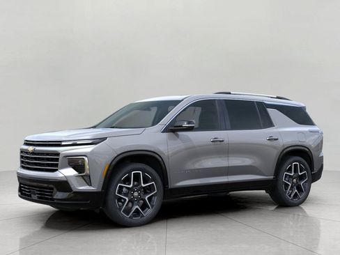 New 2026 Chevrolet Traverse High Country w/ LPO, Floor Liner Package AWD/4WD image 2