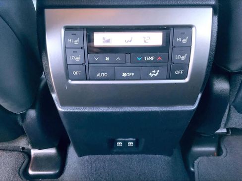 Used 2023 Lexus GX 460 Premium w/ Premium Plus Package image 35