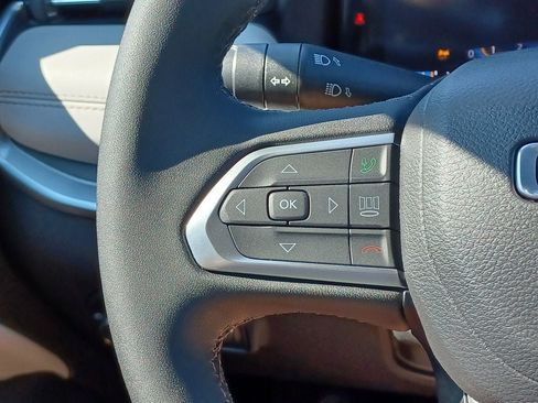 New 2026 Jeep Compass Limited AWD/4WD image 16