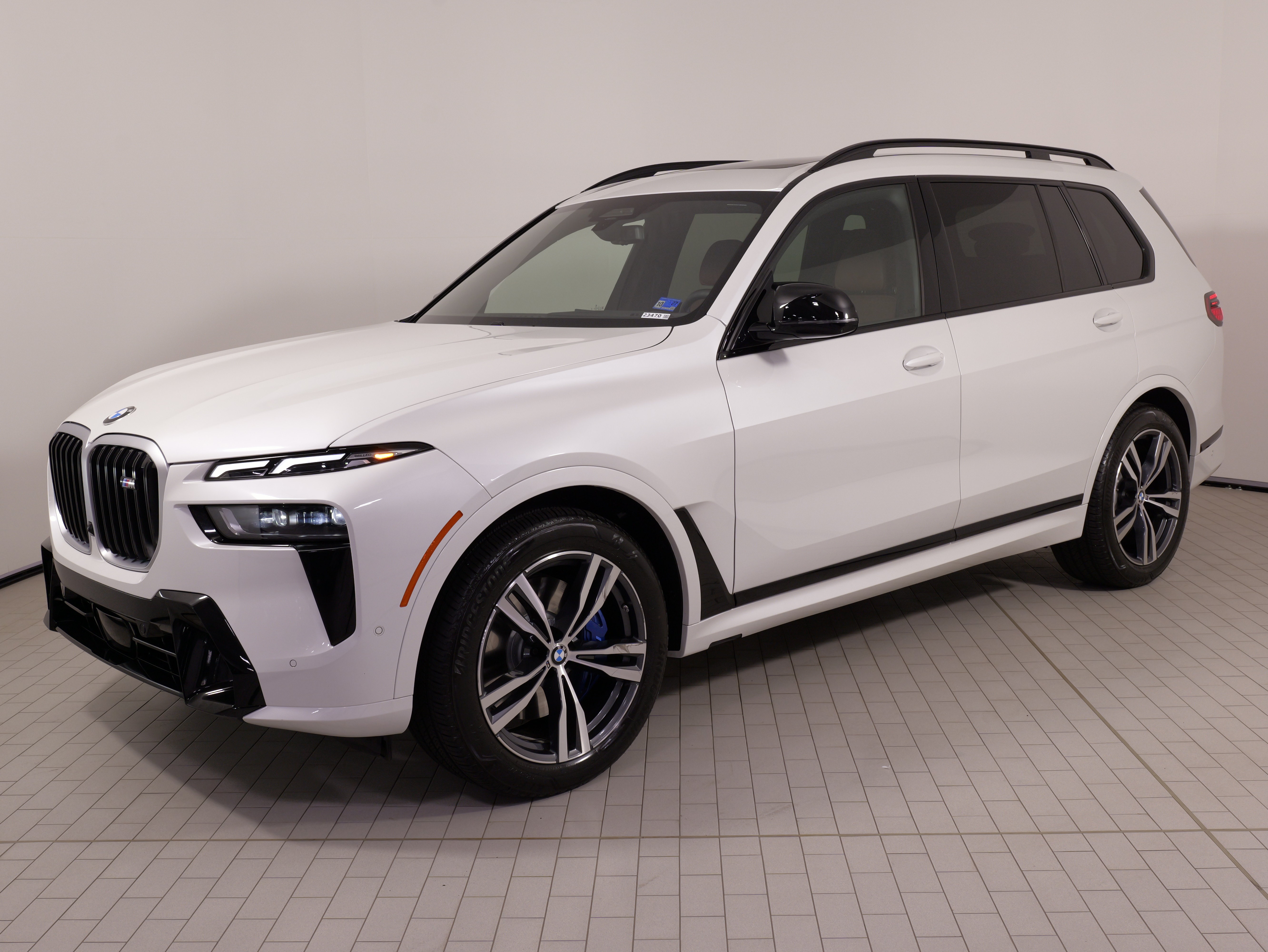 Used 2026 BMW X7 M60i AWD/4WD image 2