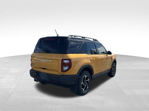 Used 2022 Ford Bronco Sport Outer Banks w/ Tech Package AWD/4WD image 5