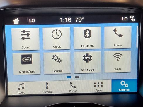 Used 2016 Ford Escape SE w/ SE Chrome Package image 25