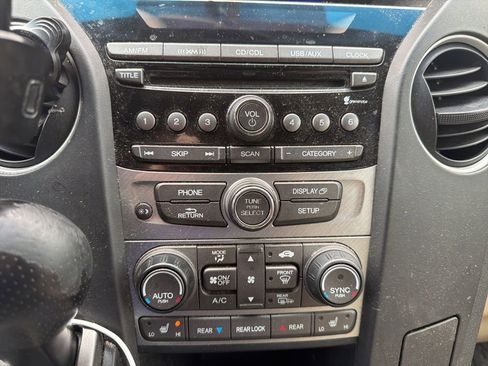 Used 2012 Honda Pilot EX-L image 17