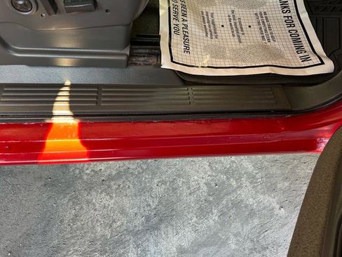 Used 2004 Chevrolet Silverado 3500 4x4 Extended Cab image 17