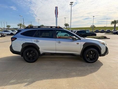 Used 2022 Subaru Outback Wilderness image 6