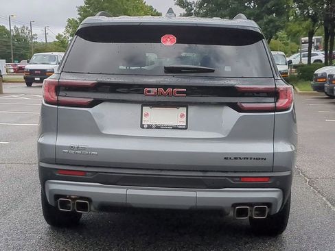 Used 2025 GMC Acadia Elevation image 7