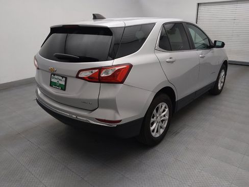 Used 2021 Chevrolet Equinox LT AWD/4WD image 9