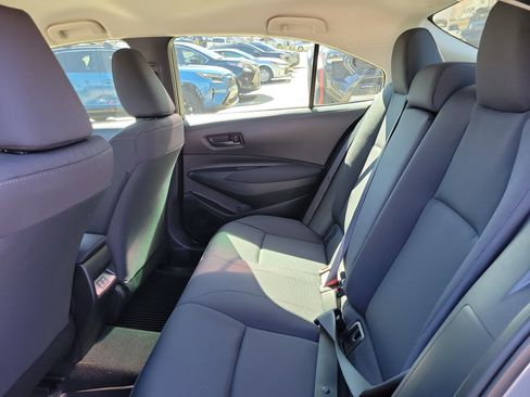 Used 2025 Toyota Corolla LE image 10