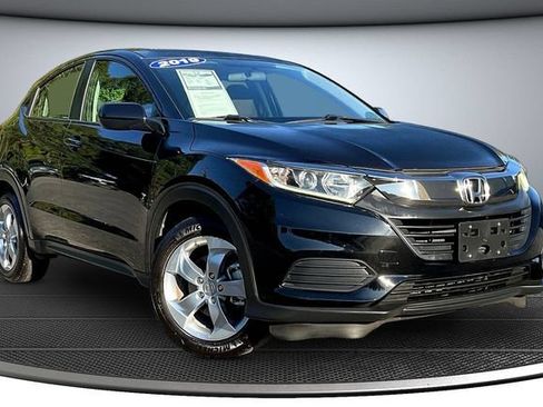 Used 2019 Honda HR-V LX image 3
