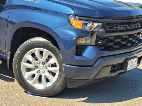 Used 2023 Chevrolet Silverado 1500 Custom RWD image 6