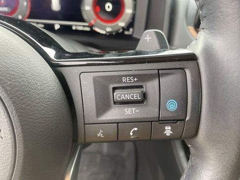 Used 2023 Nissan Rogue Platinum w/ Platinum Premium Package image 29