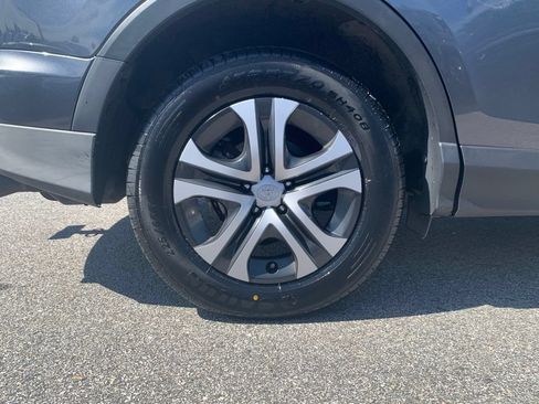 Used 2016 Toyota RAV4 LE AWD/4WD image 26