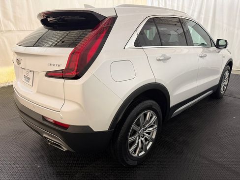 Used 2022 Cadillac XT4 Premium Luxury w/ Enhanced Visibility Package image 12