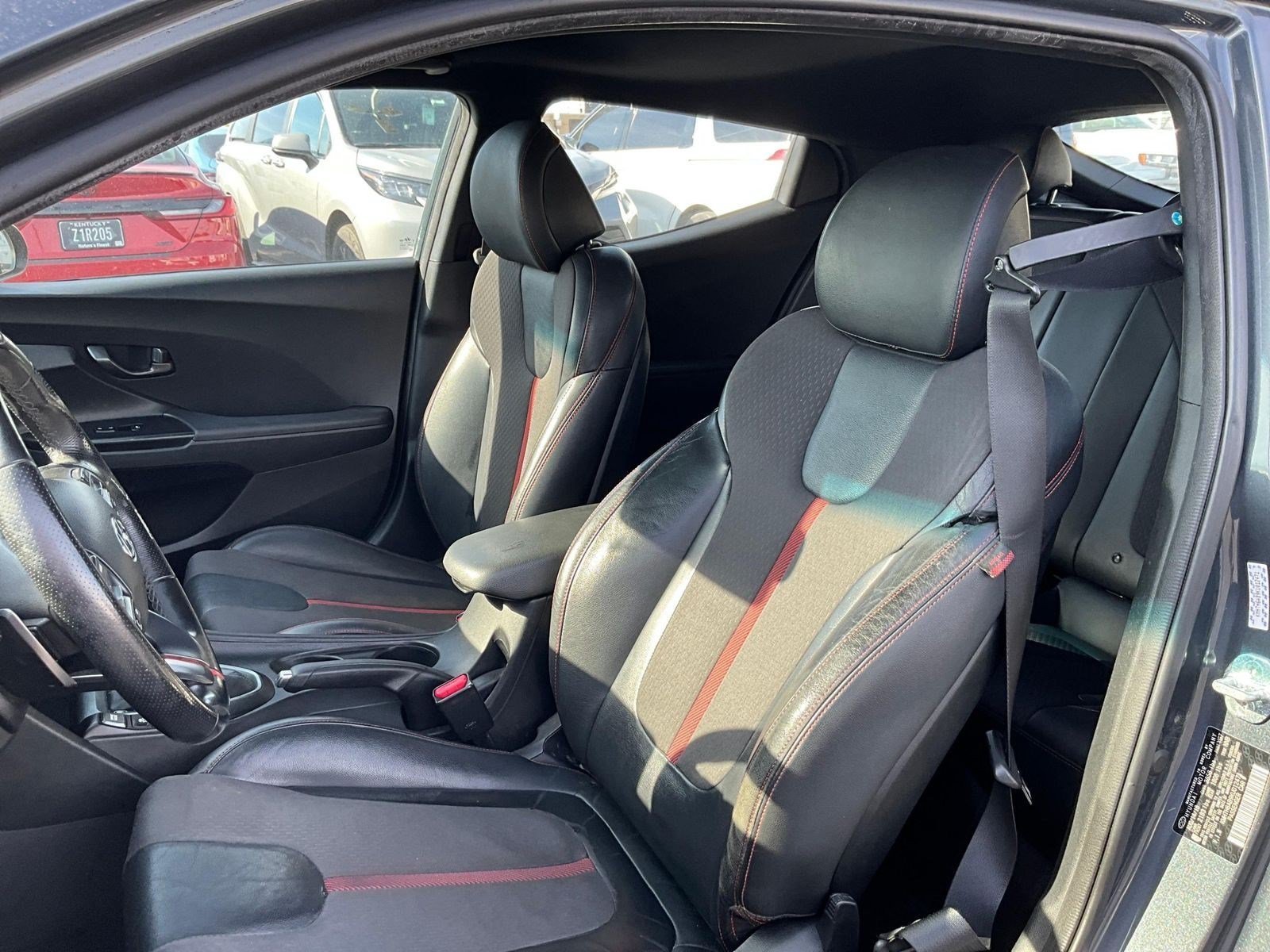 Used 2019 Hyundai Veloster Turbo FWD image 19