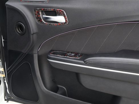 Used 2019 Dodge Charger R/T w/ Performance Handling Group image 17