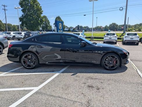 Used 2019 Maserati Quattroporte S GranSport Q4 AWD/4WD image 9
