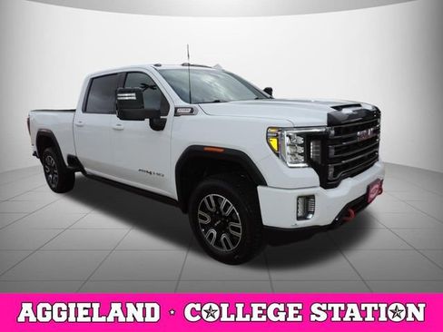 Certified 2022 GMC Sierra 2500 AT4 w/ AT4 Premium Plus Package image 3
