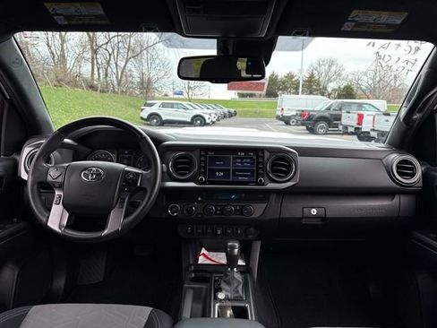Certified 2021 Toyota Tacoma TRD Sport w/ Technology Package image 18