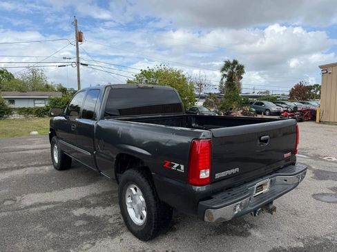 Used 2004 GMC Sierra 1500 SLT w/ Light Duty Power Package image 3