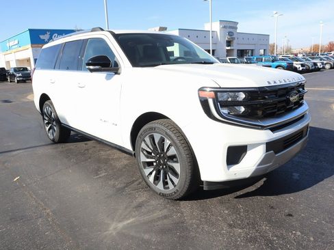 New 2025 Ford Expedition Platinum w/ Driver's Package image 1
