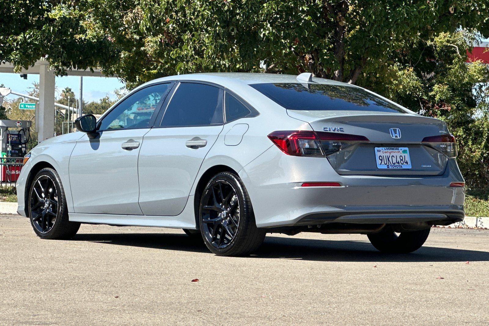 Used 2025 Honda Civic Sport image 6