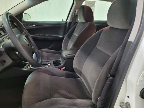 Used 2016 Chevrolet Impala Limited LS image 22