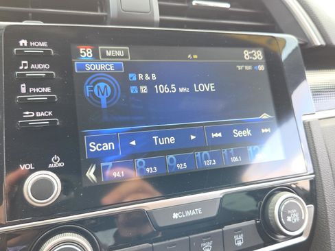 Used 2020 Honda Civic Sport image 22