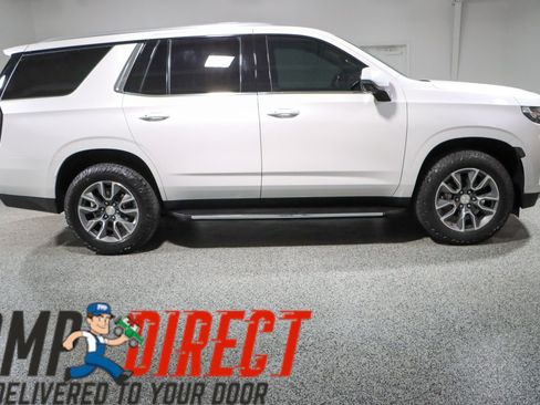 Used 2021 Chevrolet Tahoe LT w/ LT Signature Package RWD image 6