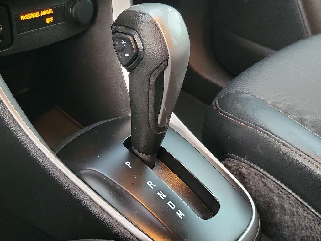 Used 2019 Chevrolet Trax LT w/ LT Convenience Package AWD/4WD image 25
