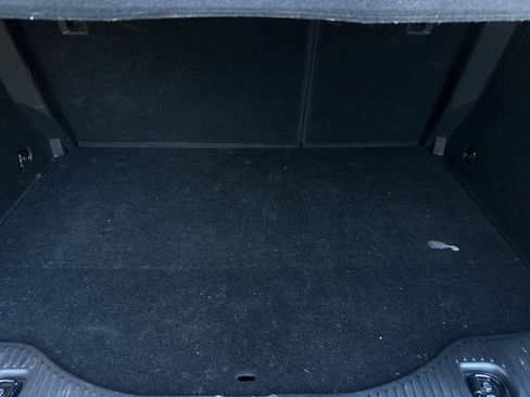 Used 2020 Chevrolet Trax LT w/ LT Convenience Package image 16