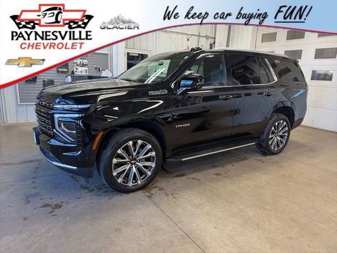 Used 2025 Chevrolet Tahoe High Country AWD/4WD image 1