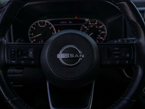 Used 2022 Nissan Rogue SL FWD image 25