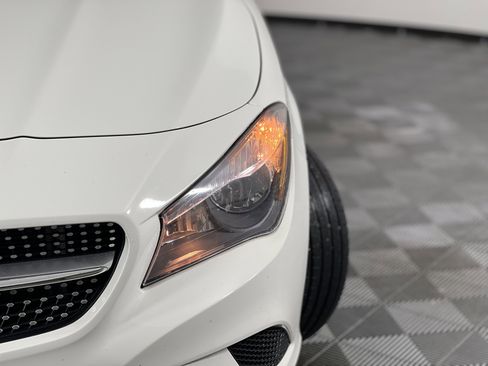 Used 2016 Mercedes-Benz CLA 250 image 7